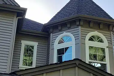 Trustworthy Bellevue house painter in WA near 98006